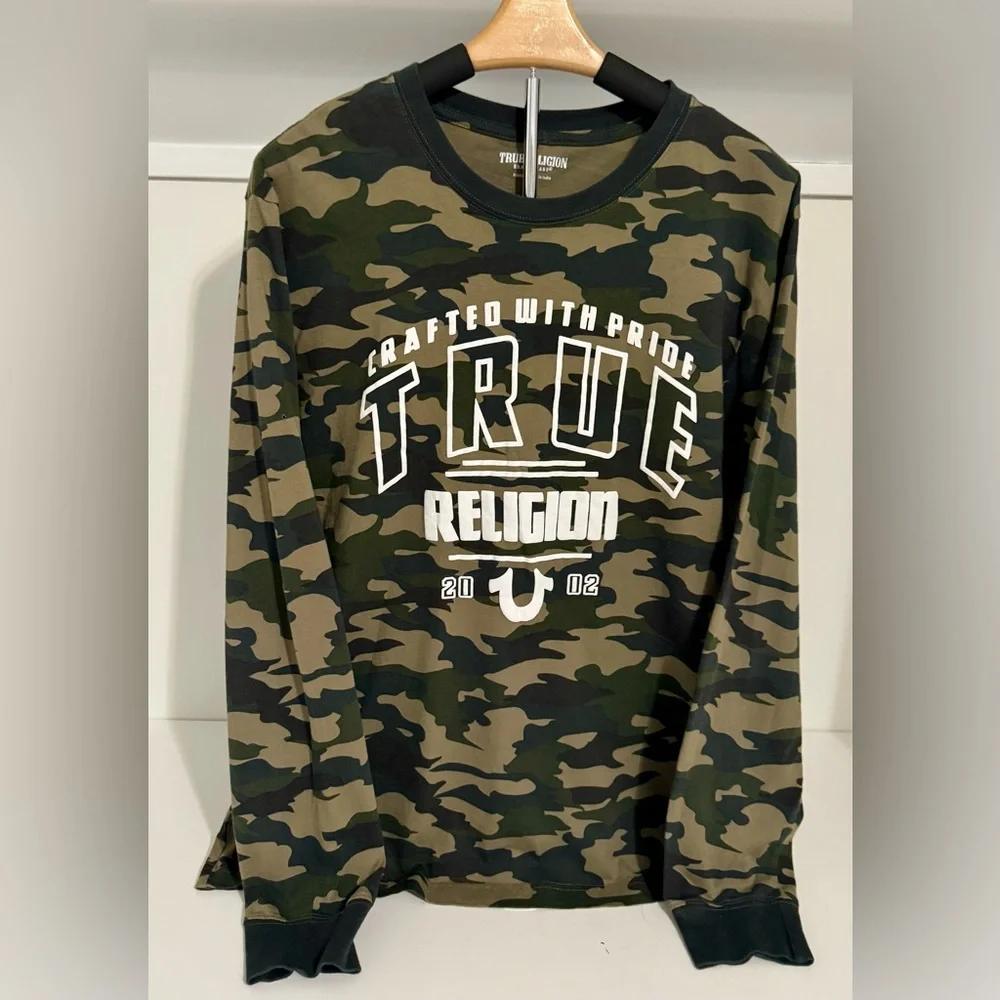True‎ Religion Men's Camouflage Long Sleeve Tee Shirt Size: XL
